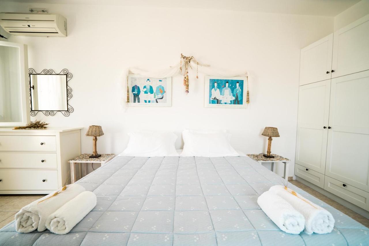 Plori Studios And Apartments アイージャリ エクステリア 写真
